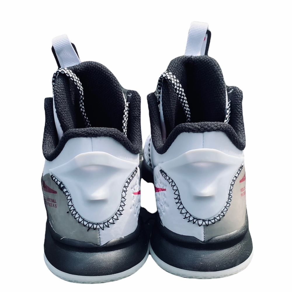 NIKE LEBRON WITNESS V Sneakers**$90 - Picture 11 of 12